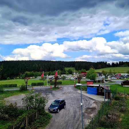 Am Rennsteig Lägenhet Masserberg Exteriör bild